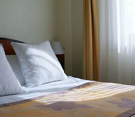 Hotel Le Goëlo - Port De 2*